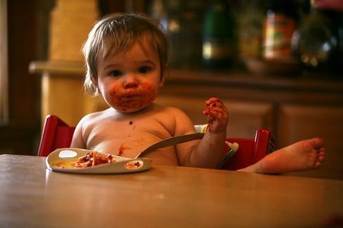 Repas de bébé : petits pots ou fait maison
