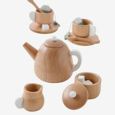 wooden-tea-set-vertbaudet