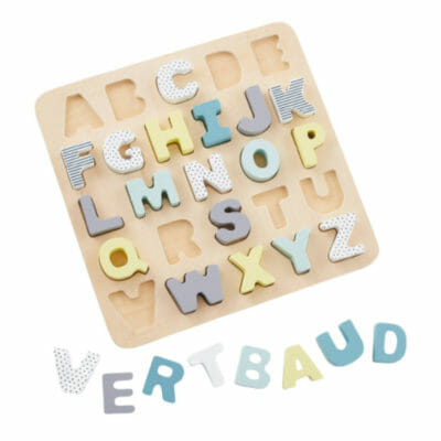 wooden-puzzle-letters-to-embed-fsc-vertbaudet